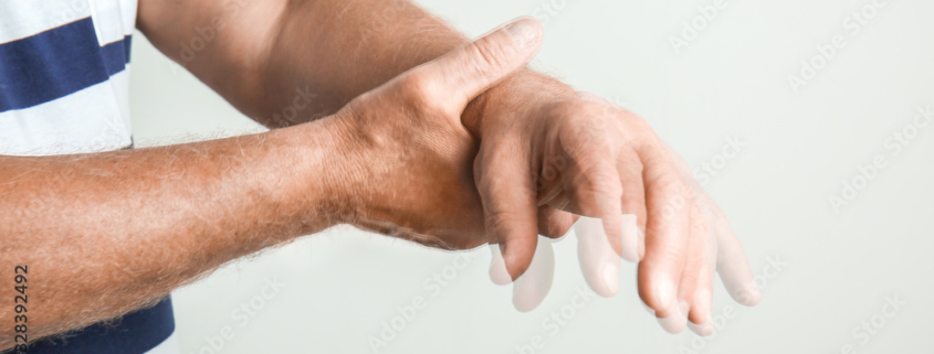 opieka nad seniorem chorym na parkinsona