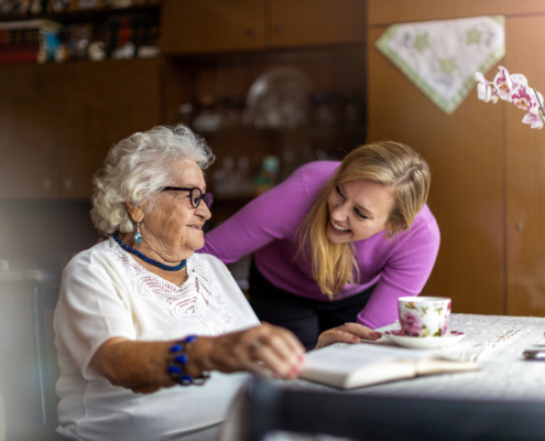opiekunka osoby starszej